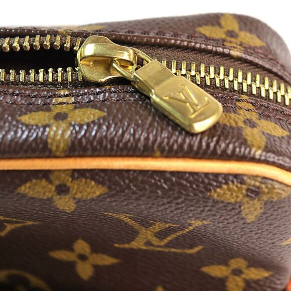 Louis Vuitton Danube Shoulder Bag Monogram - Picture 7 of 8